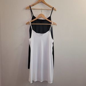 Vanity Fair Women's Bundle Of 2 Lingerie Slip Dresses Size 2XLarge